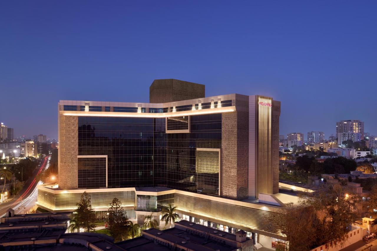 Moevenpick Hotel Karachi Esterno foto