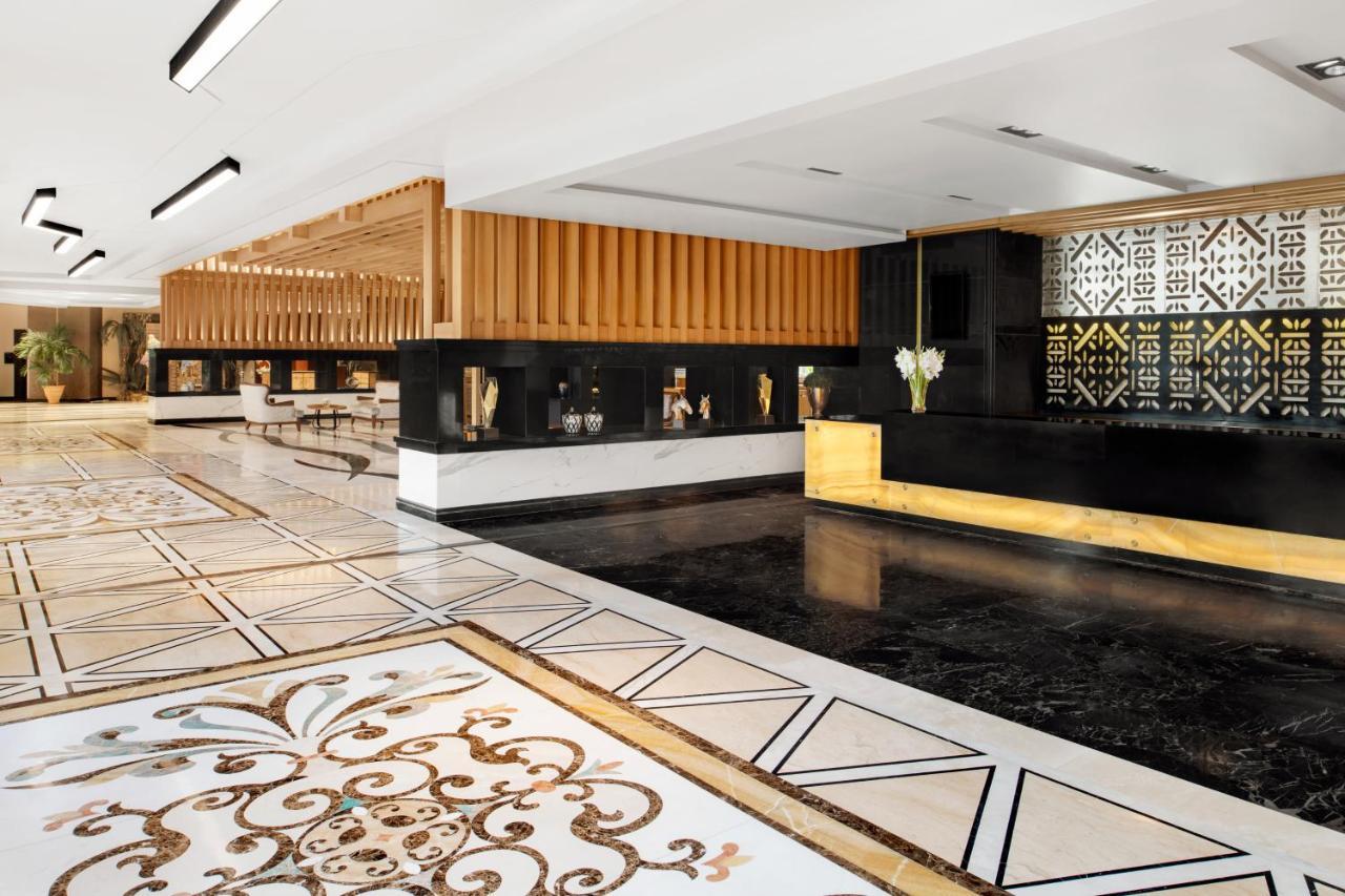 Moevenpick Hotel Karachi Esterno foto
