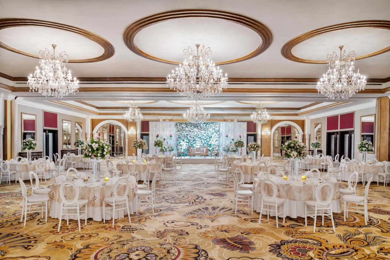 Moevenpick Hotel Karachi Esterno foto