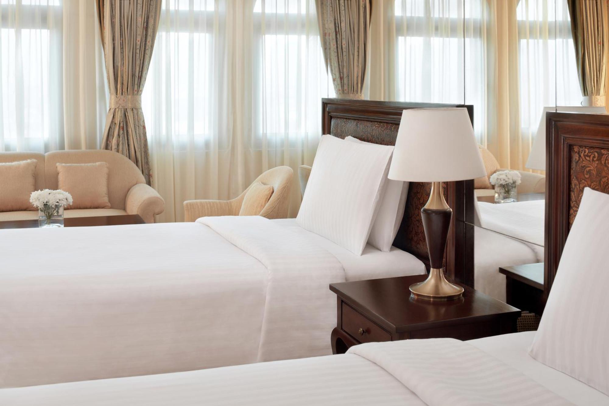 Moevenpick Hotel Karachi Esterno foto